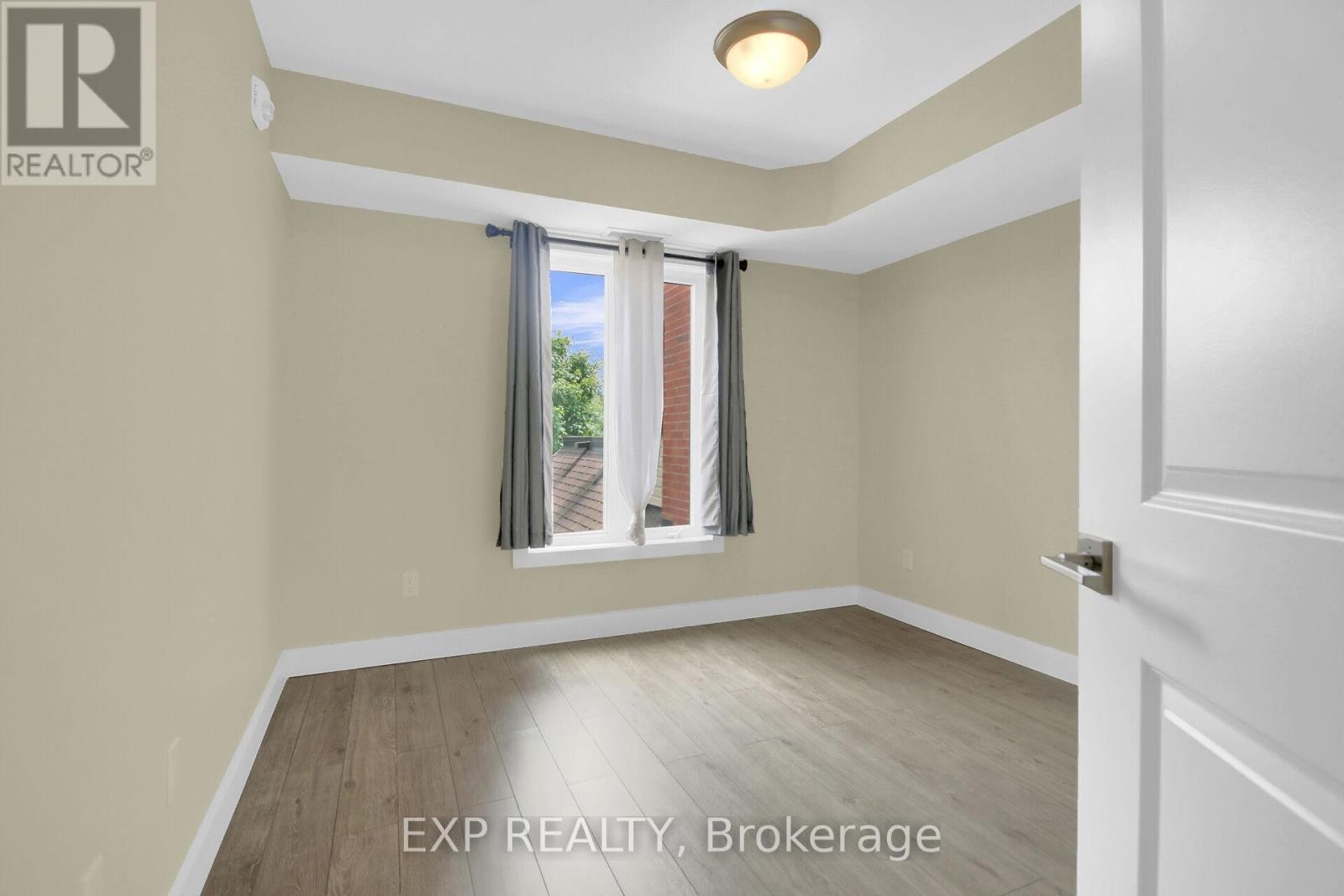 












207 - 100 JAMIESON STREET

,
Mississippi Mills,




Ontario
K0A1A0

