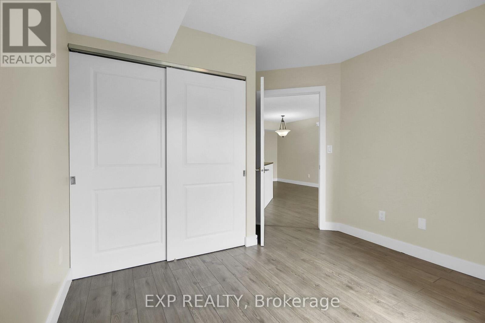 












207 - 100 JAMIESON STREET

,
Mississippi Mills,




Ontario
K0A1A0

