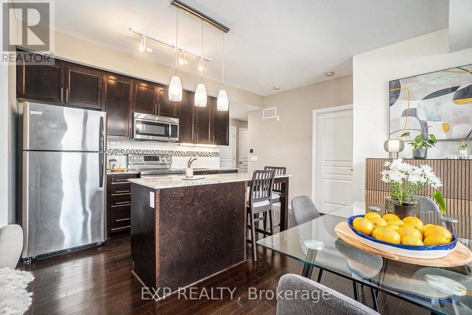 












205 - 655 BEAUPARC PRIVATE

,
Ottawa,




Ontario
K1J0B6

