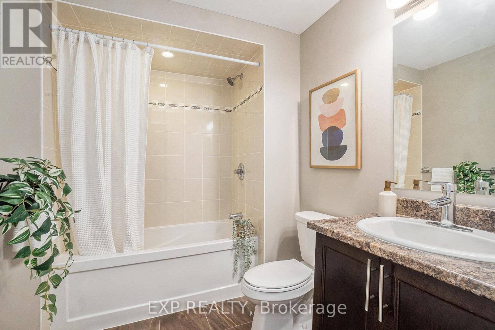 












205 - 655 BEAUPARC PRIVATE

,
Ottawa,




Ontario
K1J0B6

