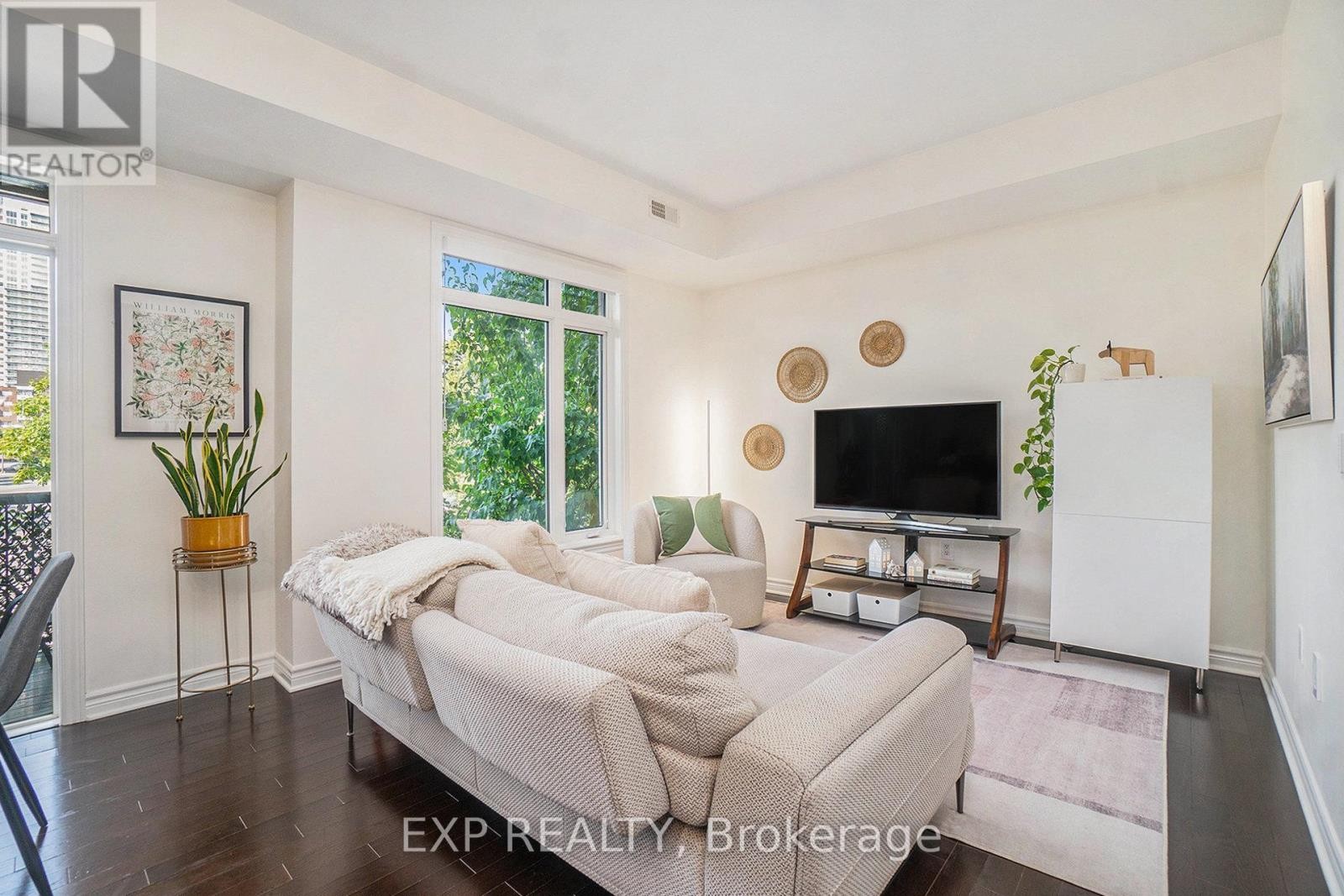 












205 - 655 BEAUPARC PRIVATE

,
Ottawa,




Ontario
K1J0B6

