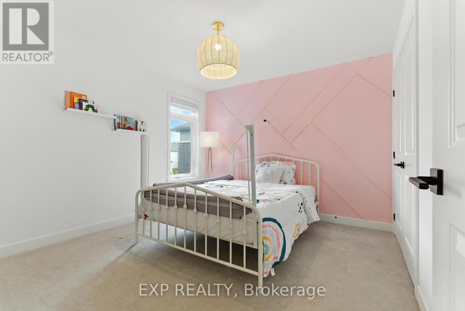 












701 ODYSSEY WAY

,
Ottawa,




Ontario
K1T0V3

