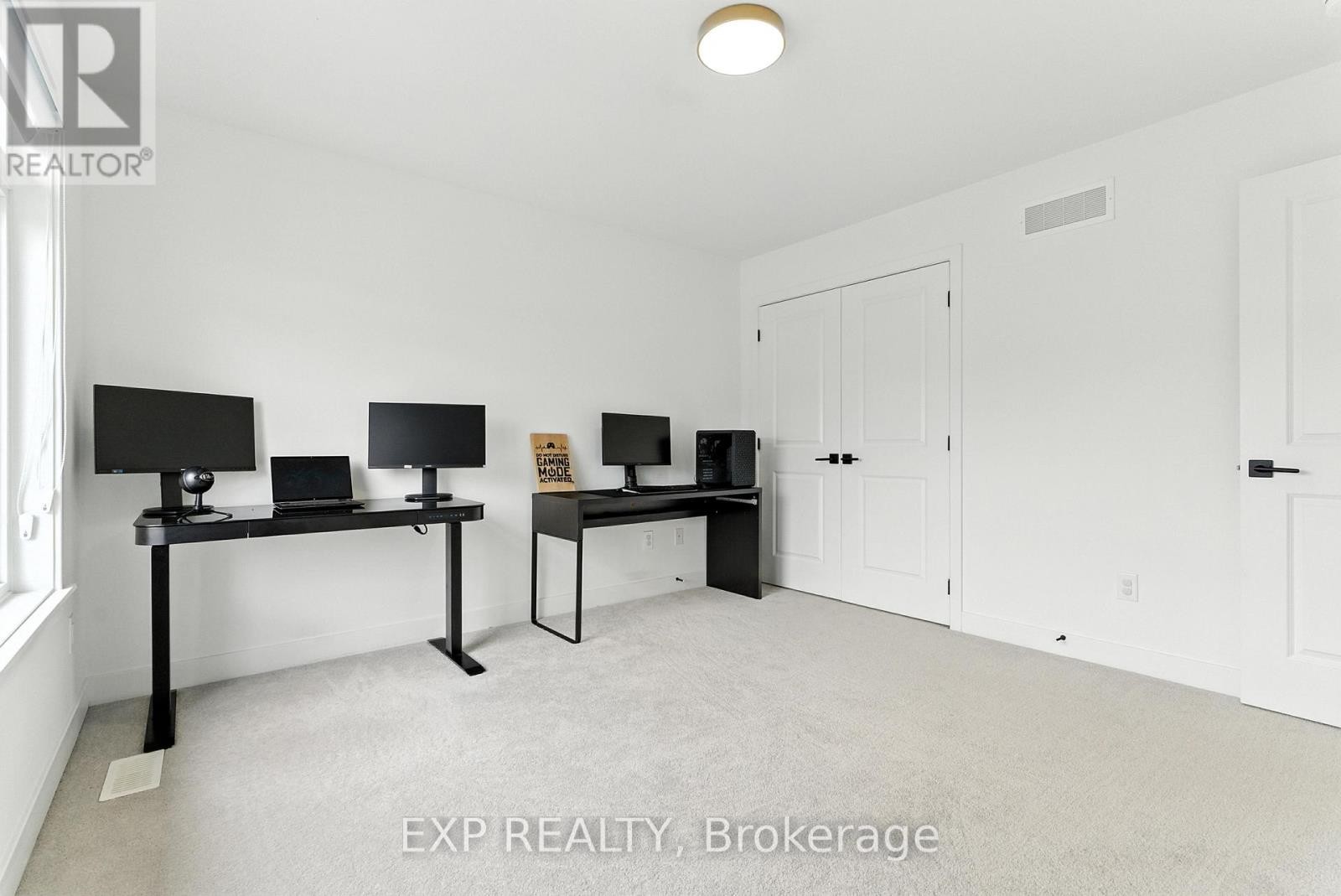 












701 ODYSSEY WAY

,
Ottawa,




Ontario
K1T0V3

