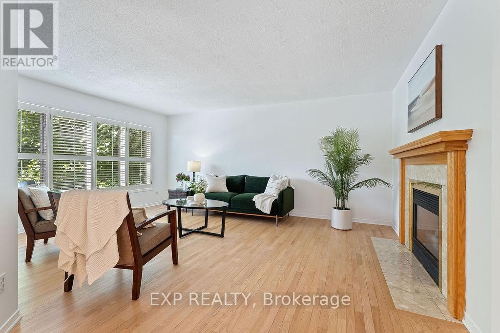 












2 BONNECHERE DRIVE

,
Ottawa,




Ontario
K2M2A5

