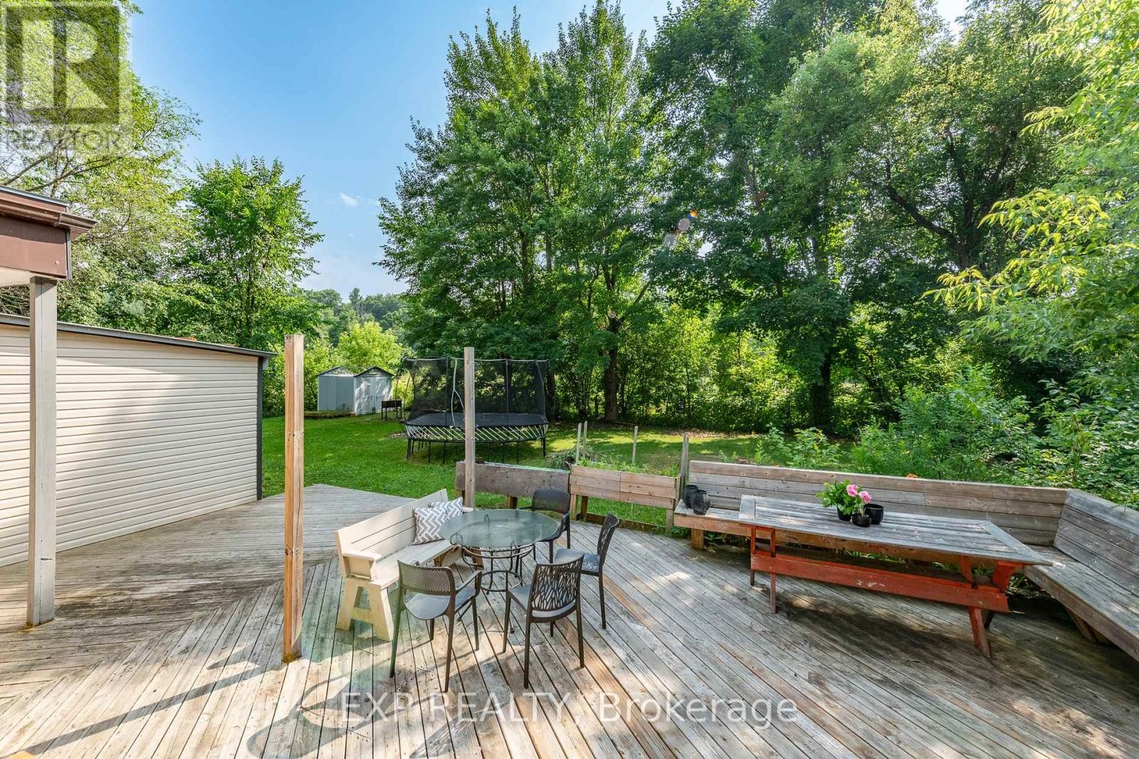 












1807 OLD SECOND LINE ROAD

,
Ottawa,




Ontario
K2K1X7

