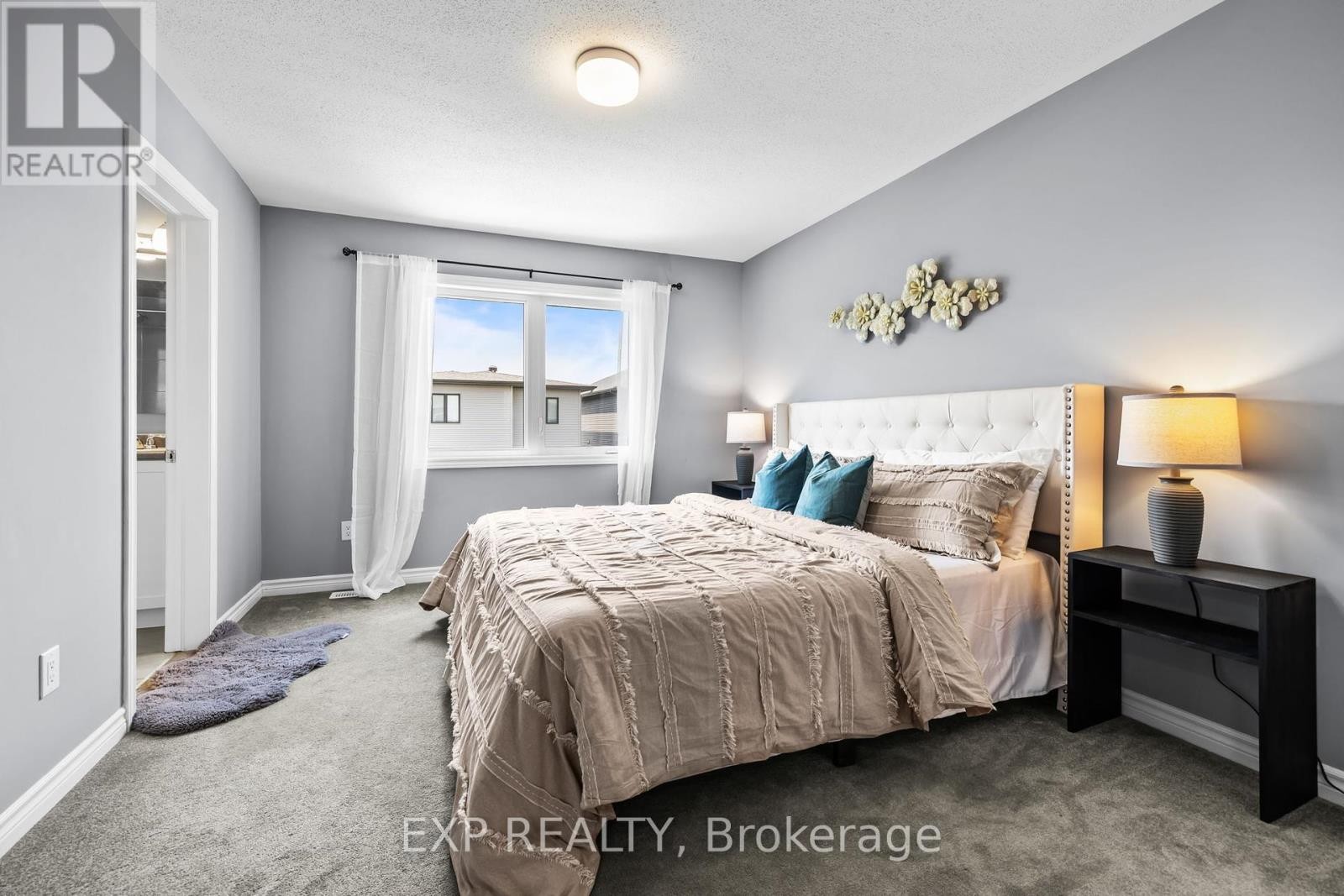 












737 BRITTANIC ROAD

,
Ottawa,




Ontario
K2V0N7

