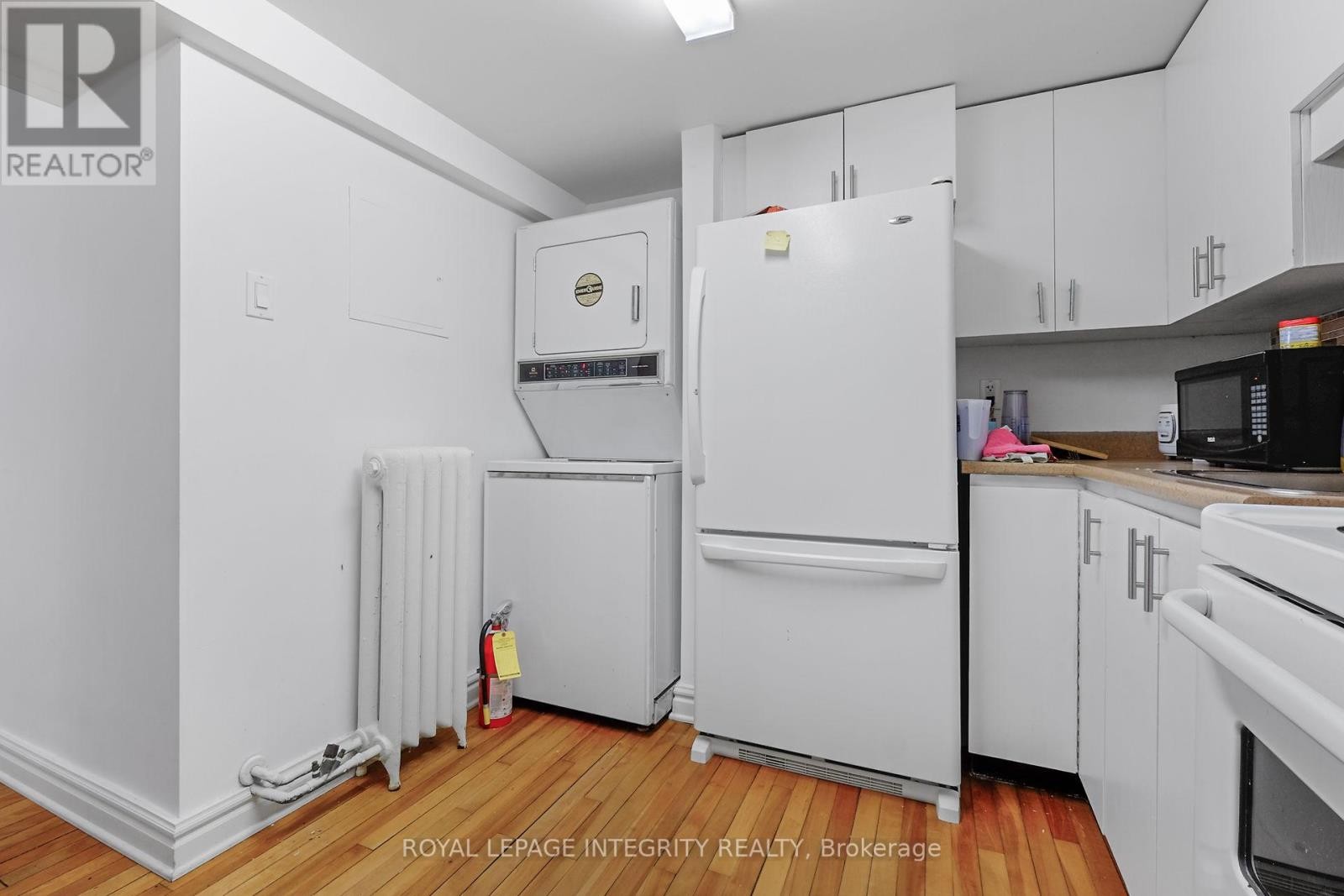 












1 - 1031 CARLING AVENUE

,
Ottawa,




Ontario
K1Y4E8

