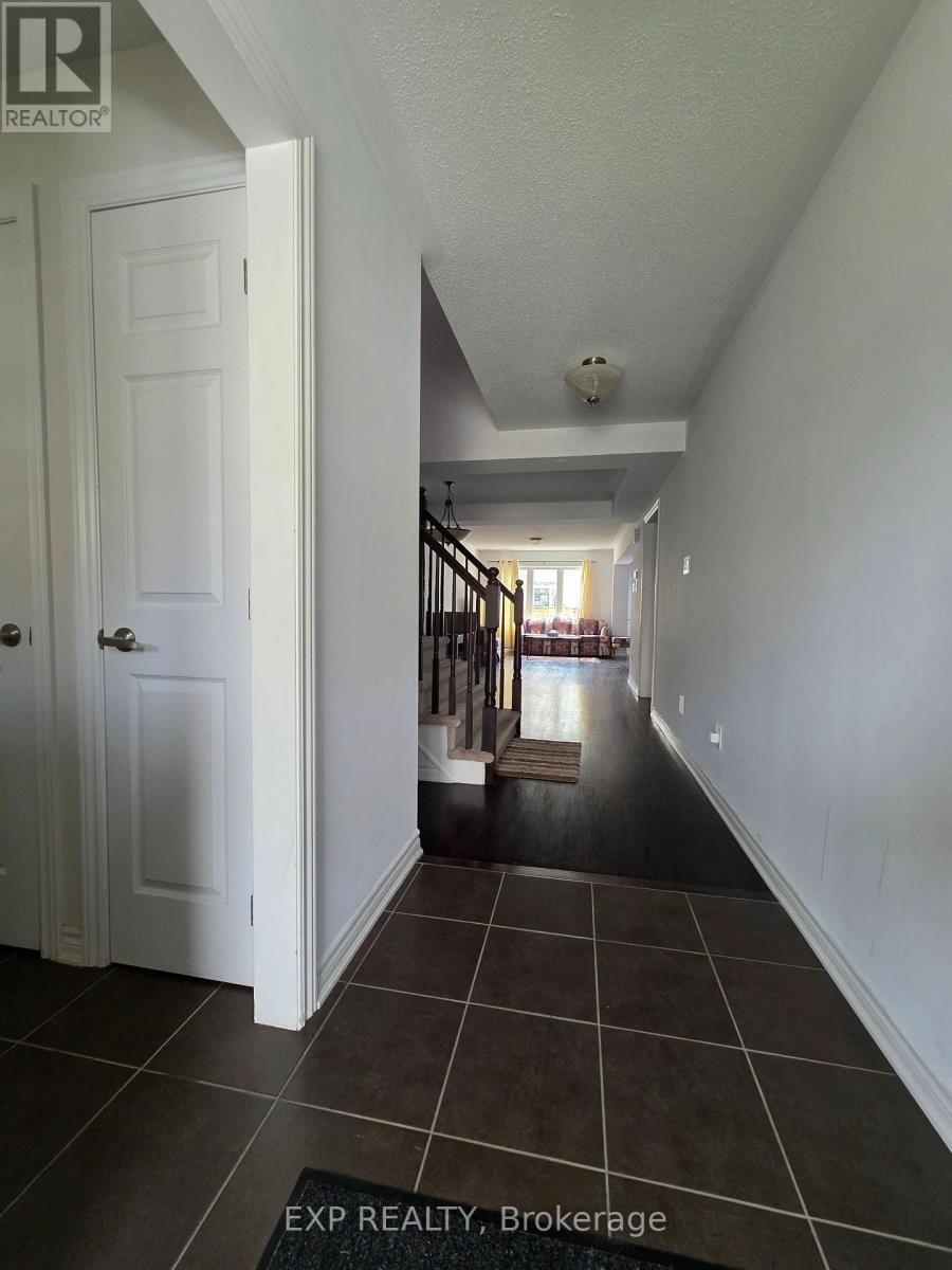 












624 BLUEGILL AVENUE

,
Ottawa,




Ontario
K2J5Y8


