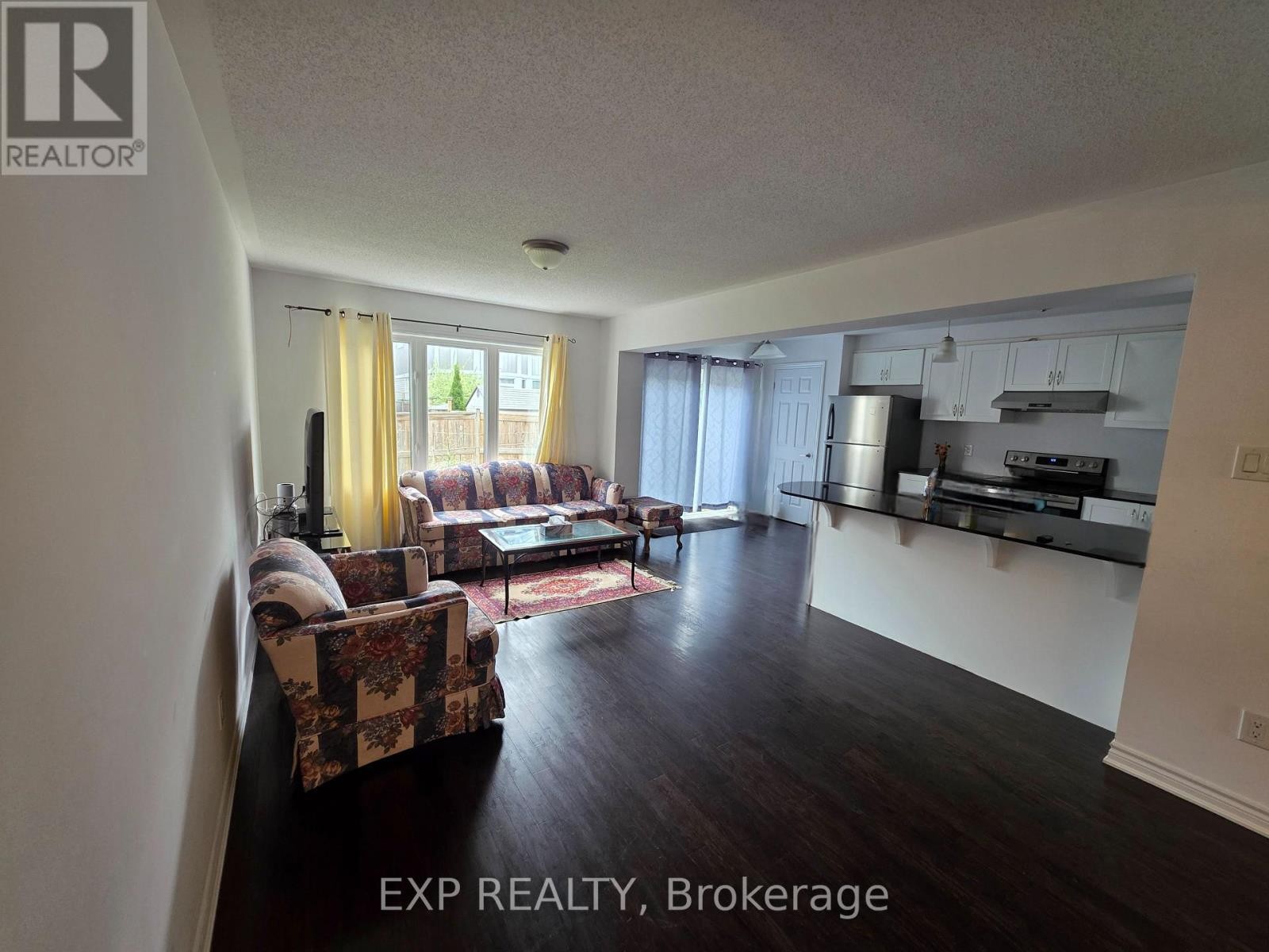 












624 BLUEGILL AVENUE

,
Ottawa,




Ontario
K2J5Y8

