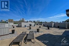 












425 - 429 KENT STREET

,
Ottawa,




Ontario
K2P1B5


