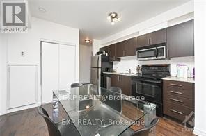 












425 - 429 KENT STREET

,
Ottawa,




Ontario
K2P1B5

