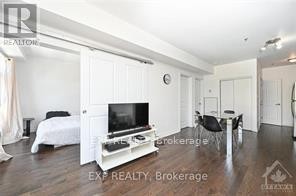 












425 - 429 KENT STREET

,
Ottawa,




Ontario
K2P1B5

