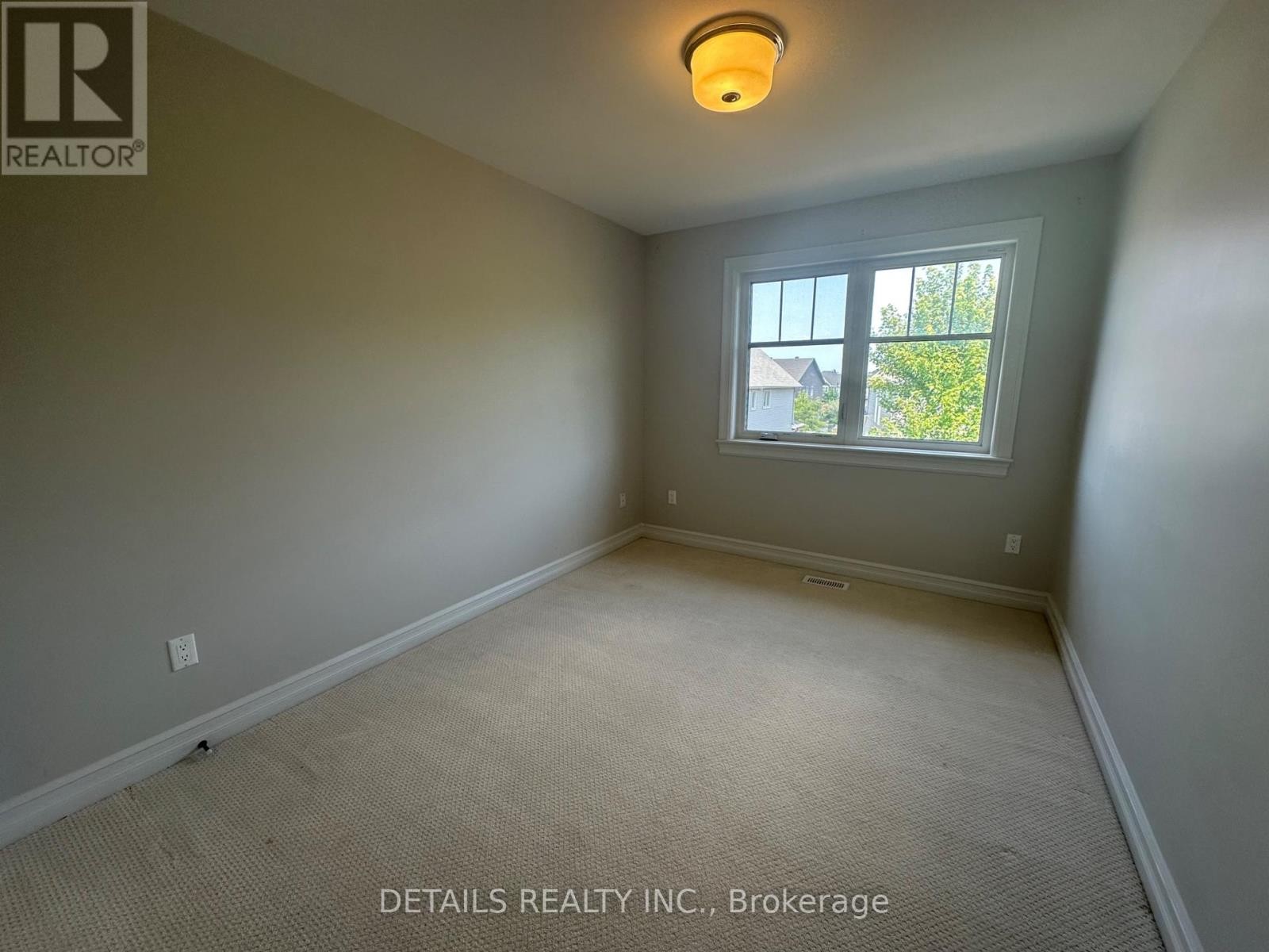 












690 VIVERA PLACE

,
Ottawa,




Ontario
K2S2N1

