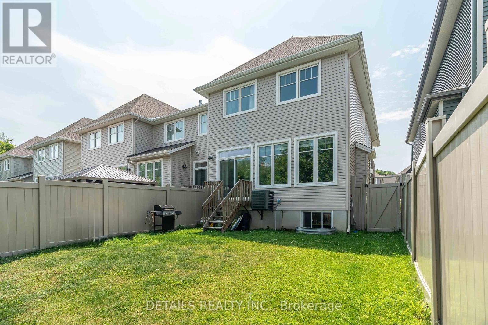 












690 VIVERA PLACE

,
Ottawa,




Ontario
K2S2N1

