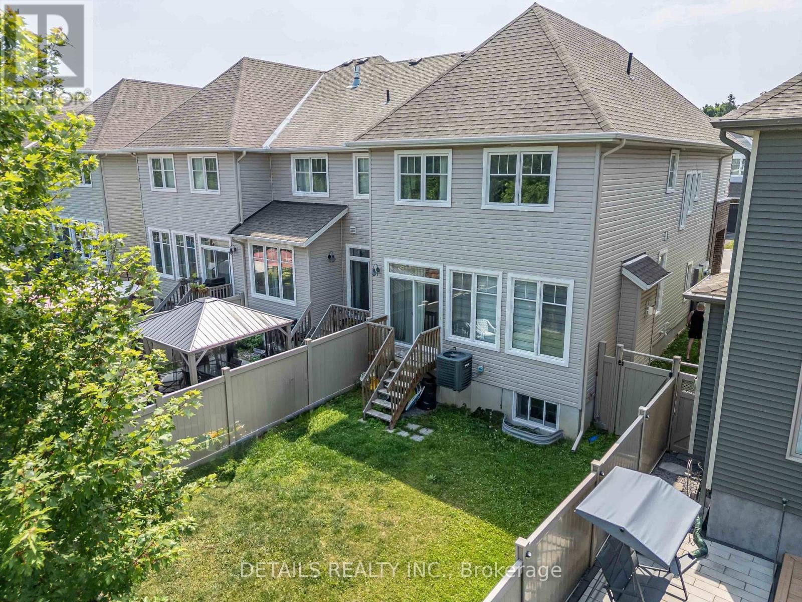 












690 VIVERA PLACE

,
Ottawa,




Ontario
K2S2N1

