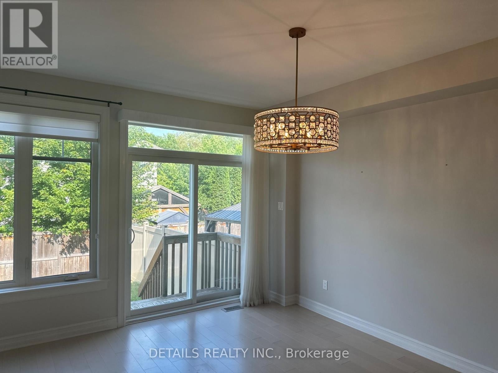 












690 VIVERA PLACE

,
Ottawa,




Ontario
K2S2N1


