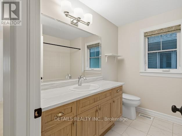 












690 VIVERA PLACE

,
Ottawa,




Ontario
K2S2N1

