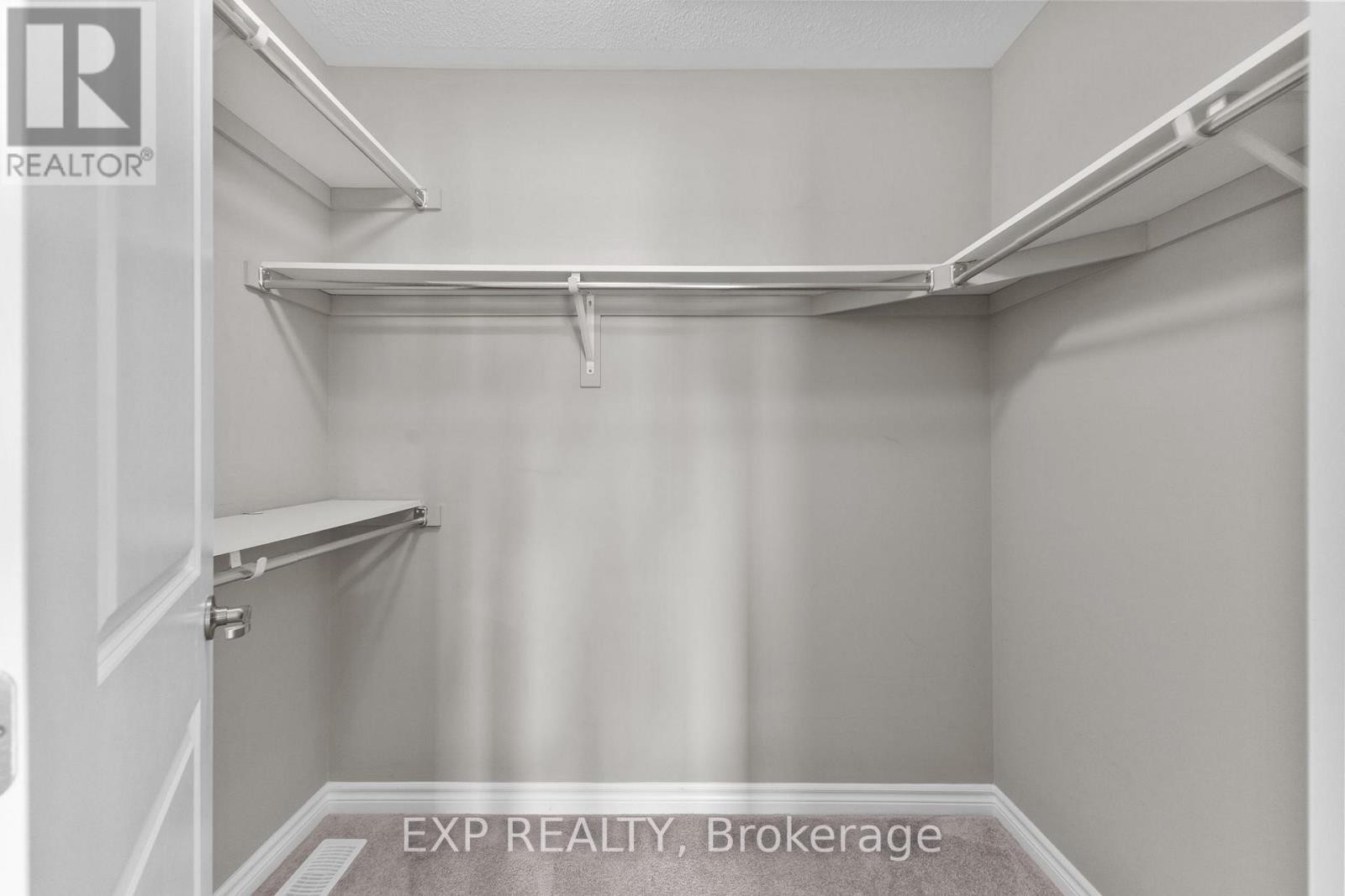 












47 SOLARIS DRIVE

,
Ottawa,




Ontario
K2M2X4

