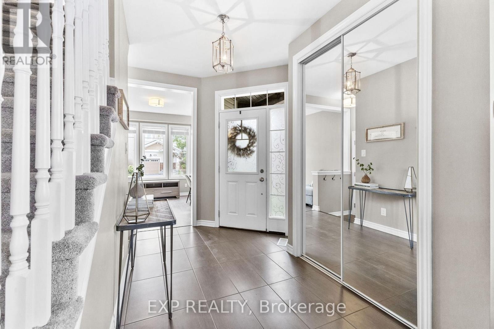 












47 SOLARIS DRIVE

,
Ottawa,




Ontario
K2M2X4

