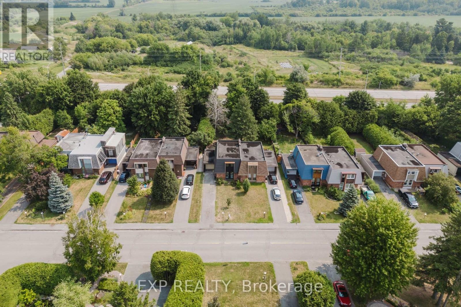 












91 PENFIELD DRIVE

,
Ottawa,




Ontario
K2K1L9

