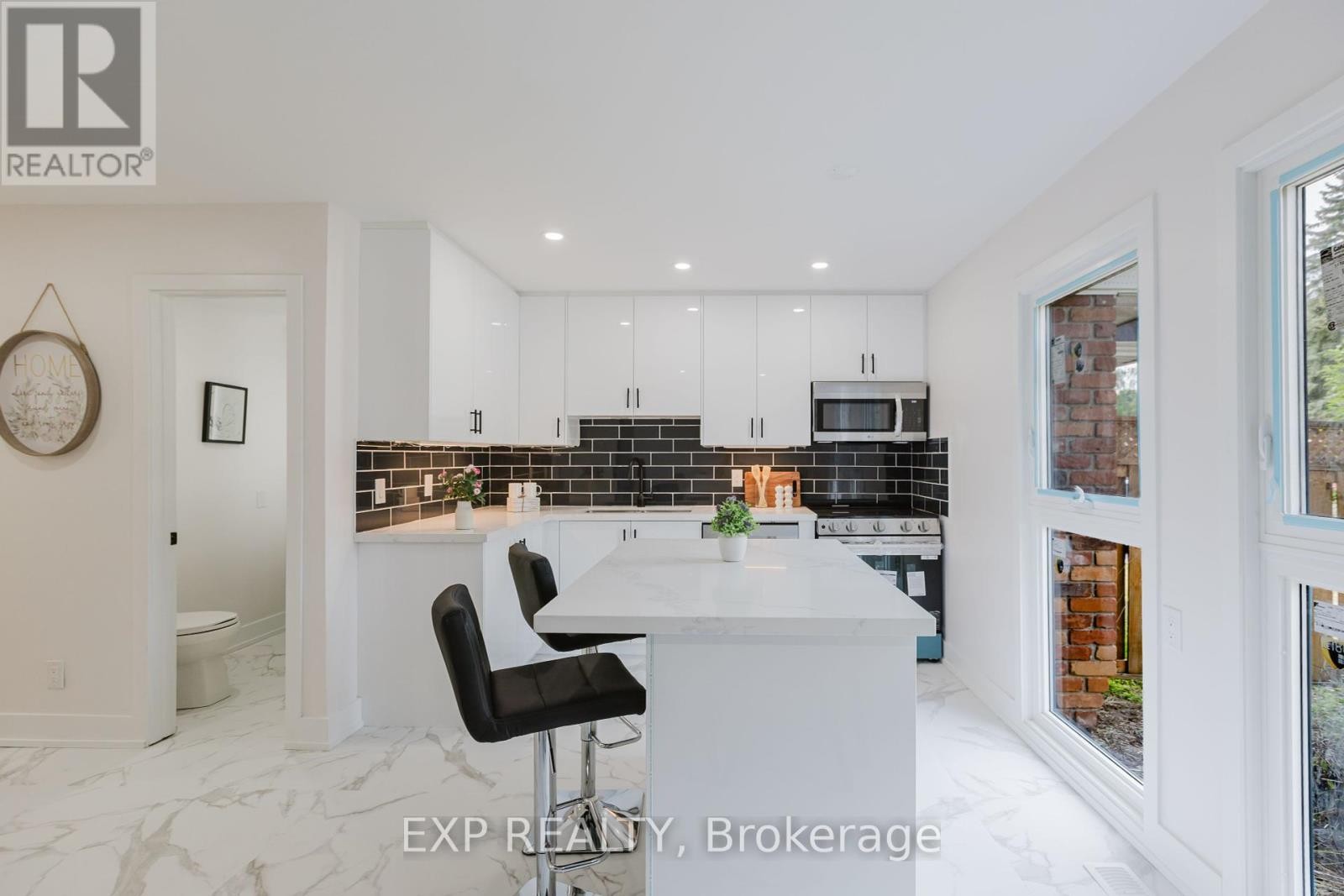 












91 PENFIELD DRIVE

,
Ottawa,




Ontario
K2K1L9

