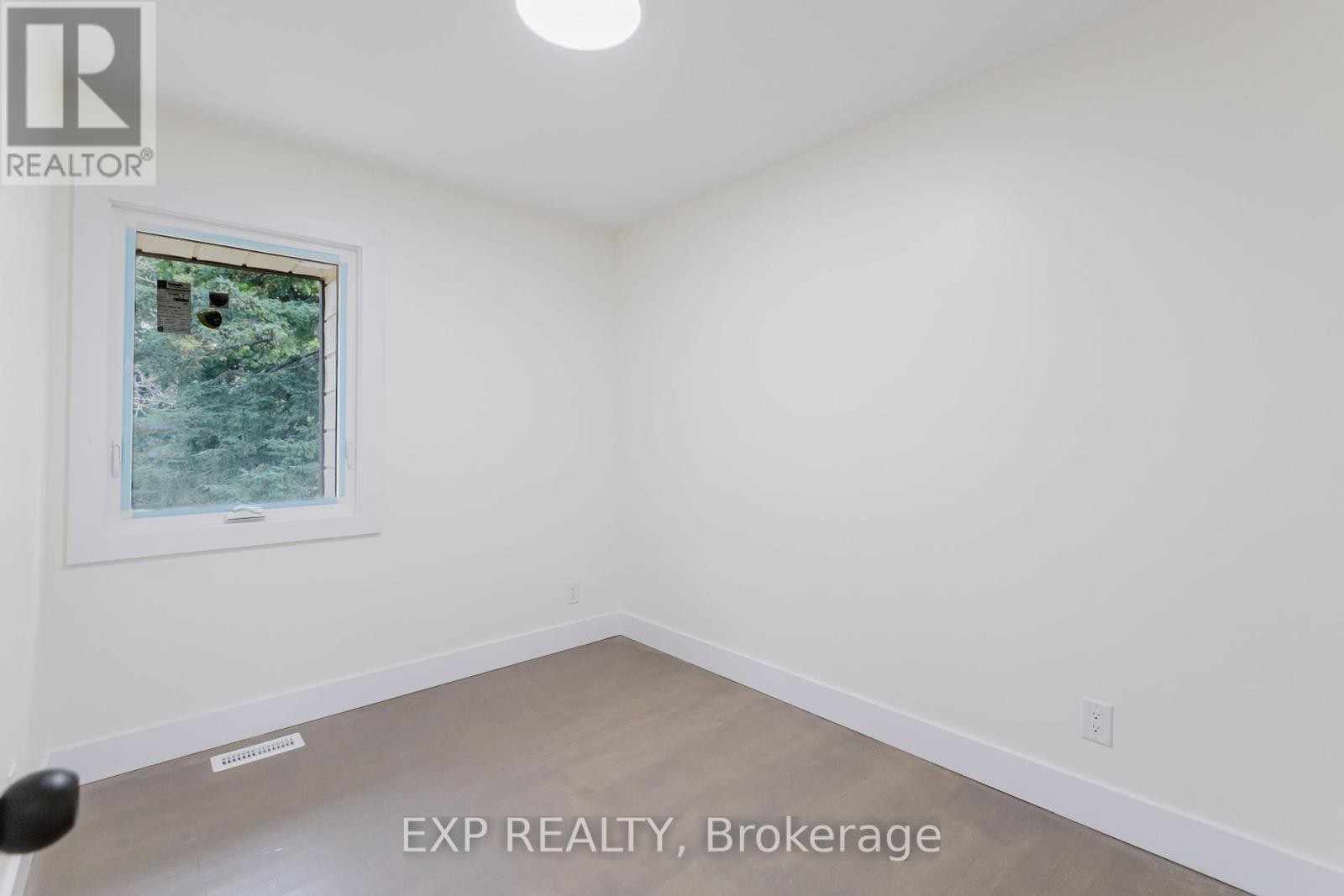 












91 PENFIELD DRIVE

,
Ottawa,




Ontario
K2K1L9

