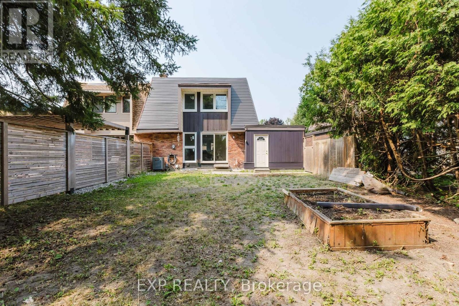 












91 PENFIELD DRIVE

,
Ottawa,




Ontario
K2K1L9


