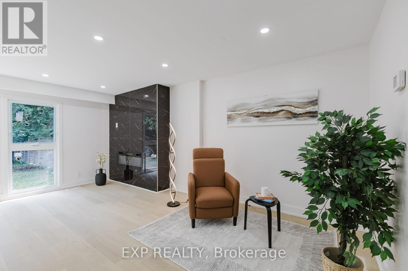 












91 PENFIELD DRIVE

,
Ottawa,




Ontario
K2K1L9

