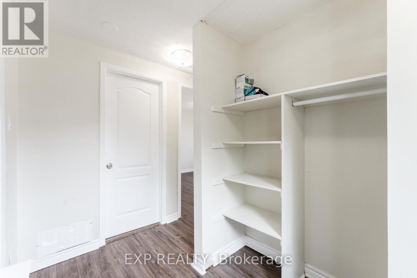 












91 - 3190 STOCKTON DRIVE

,
Ottawa,




Ontario
K1T1S1

