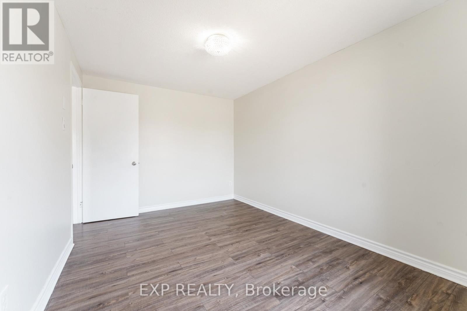 












91 - 3190 STOCKTON DRIVE

,
Ottawa,




Ontario
K1T1S1

