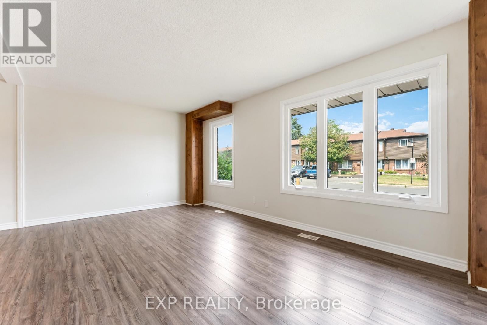 












91 - 3190 STOCKTON DRIVE

,
Ottawa,




Ontario
K1T1S1


