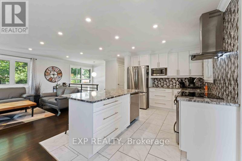 












669 FARMINGTON AVENUE

,
Ottawa,




Ontario
K1V7H4


