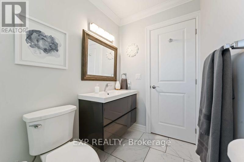 












669 FARMINGTON AVENUE

,
Ottawa,




Ontario
K1V7H4

