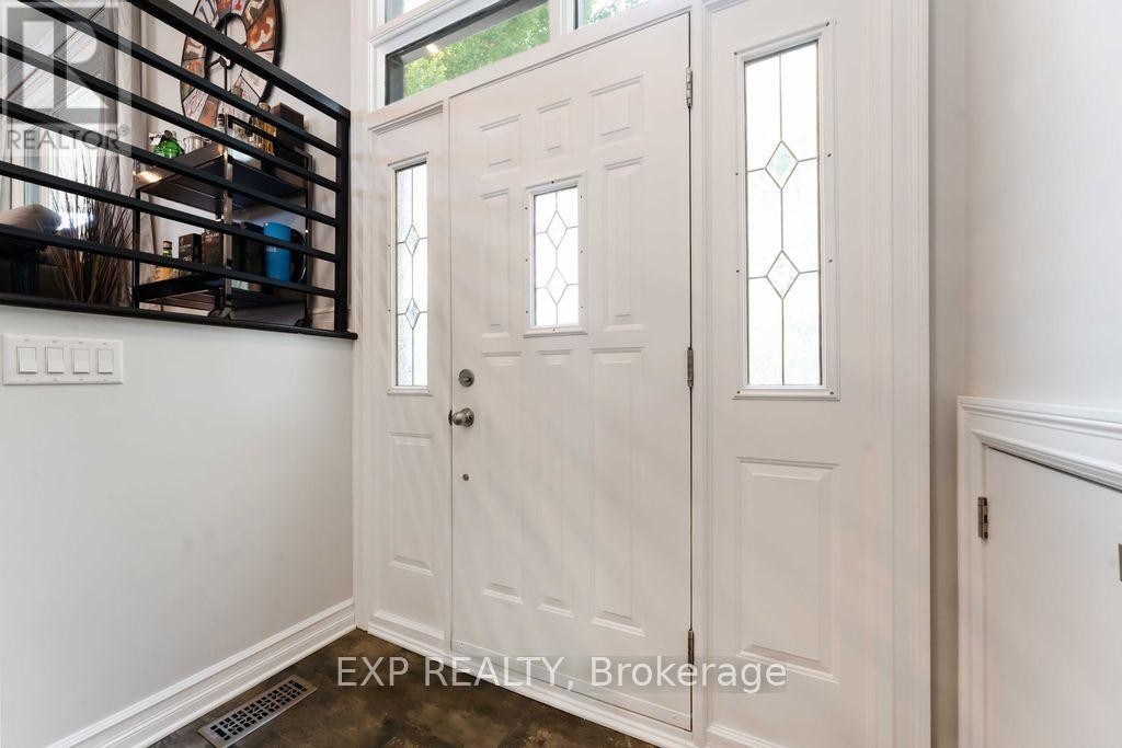 












669 FARMINGTON AVENUE

,
Ottawa,




Ontario
K1V7H4

