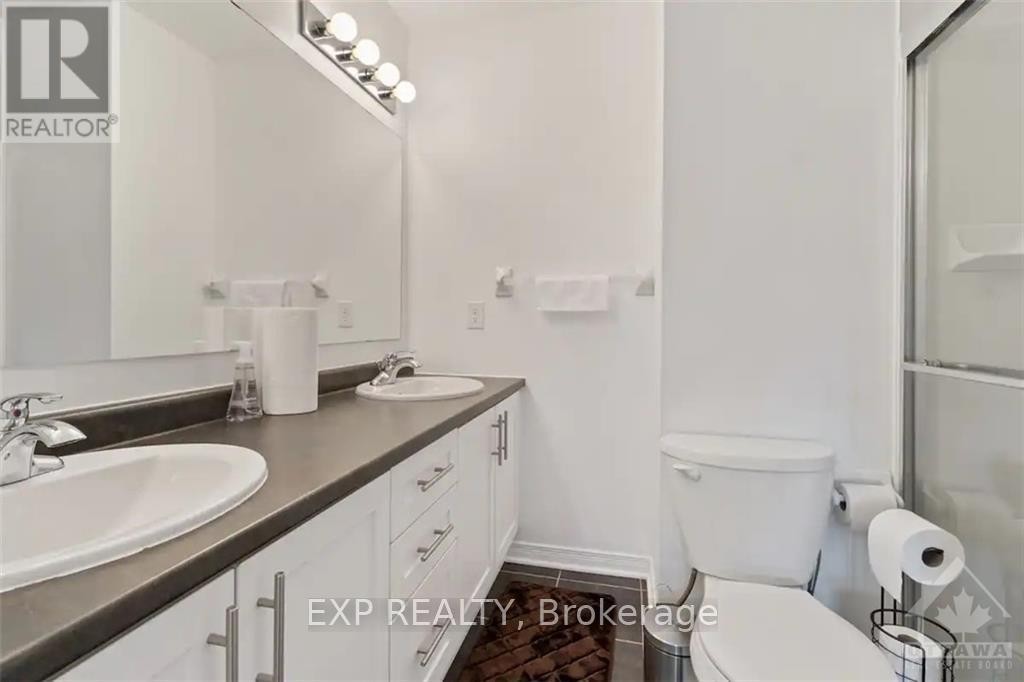 












11 DUNDALK PRIVATE

,
Ottawa,




Ontario
K2J0J5

