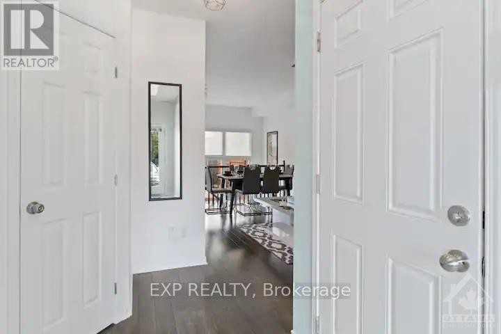 












11 DUNDALK PRIVATE

,
Ottawa,




Ontario
K2J0J5

