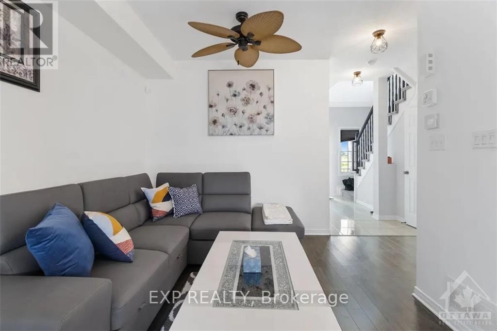 












11 DUNDALK PRIVATE

,
Ottawa,




Ontario
K2J0J5


