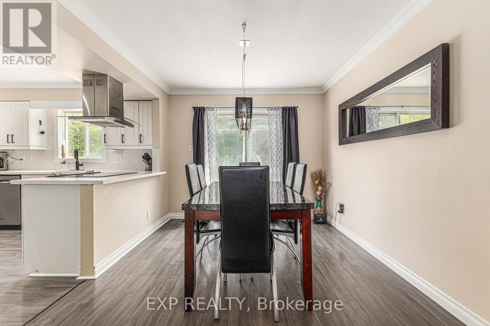 












502 BENNETT ROAD

,
North Grenville,




Ontario
K0G1J0

