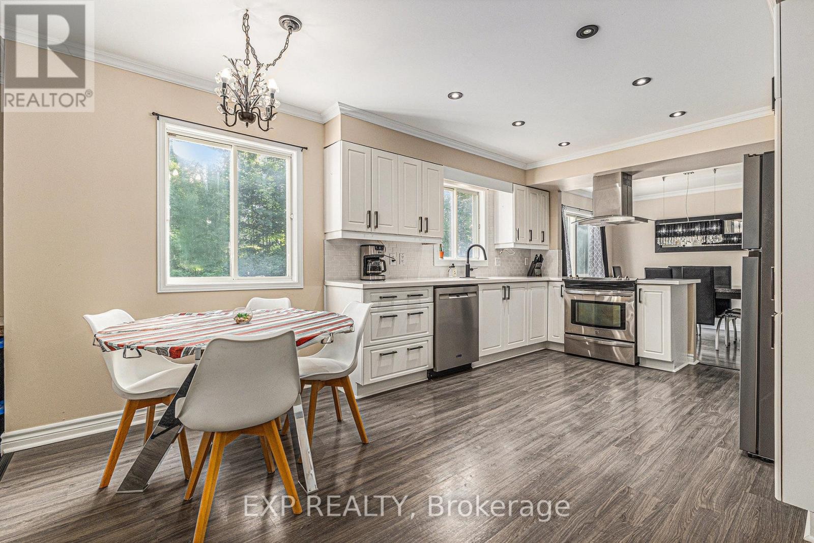 












502 BENNETT ROAD

,
North Grenville,




Ontario
K0G1J0

