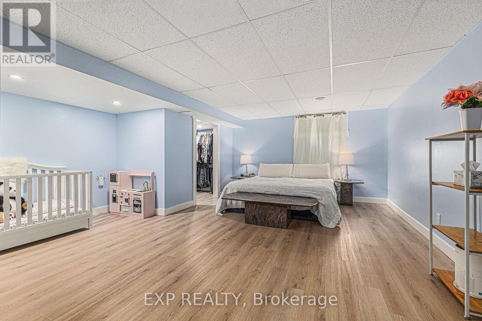 












502 BENNETT ROAD

,
North Grenville,




Ontario
K0G1J0

