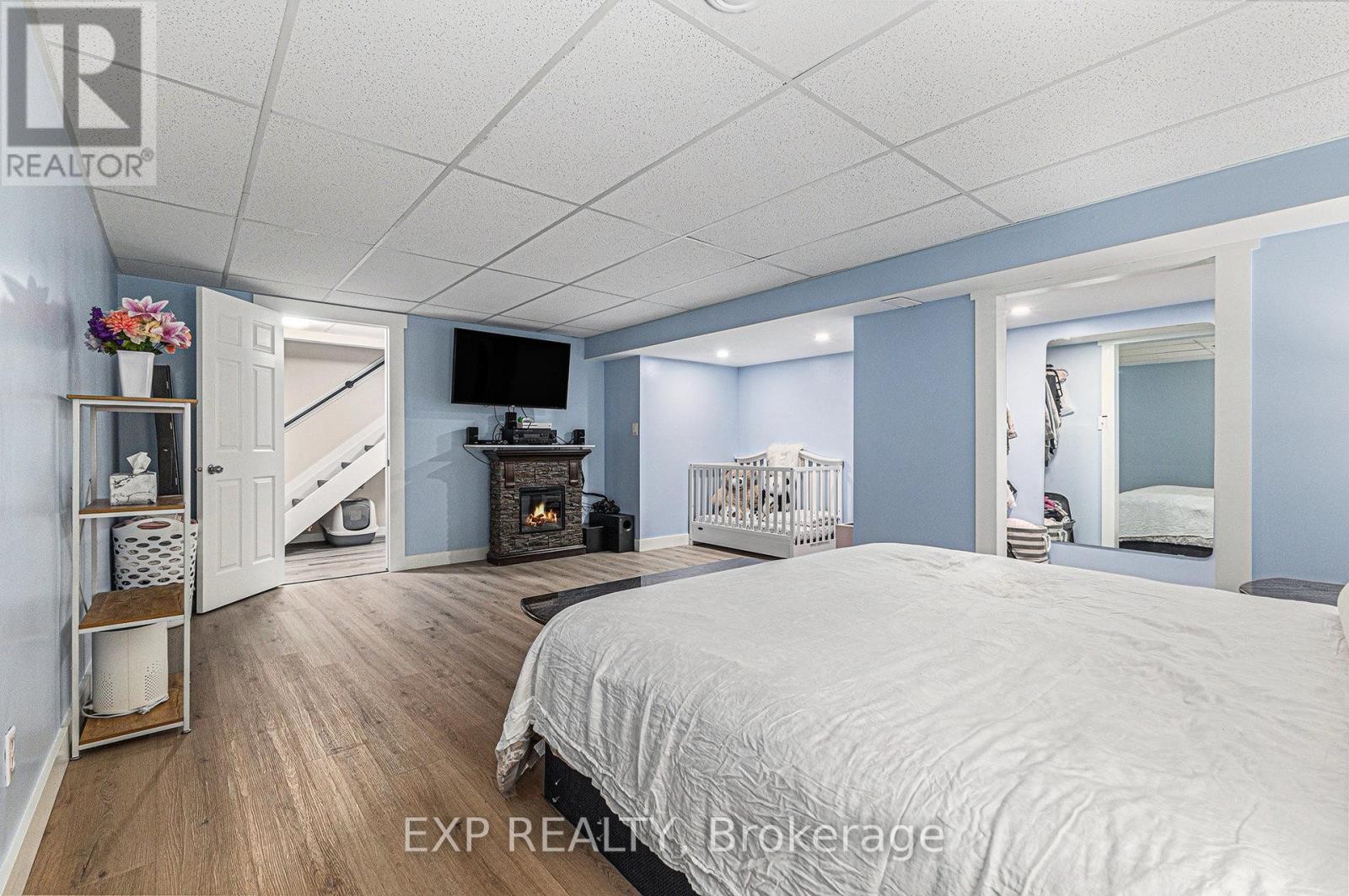












502 BENNETT ROAD

,
North Grenville,




Ontario
K0G1J0

