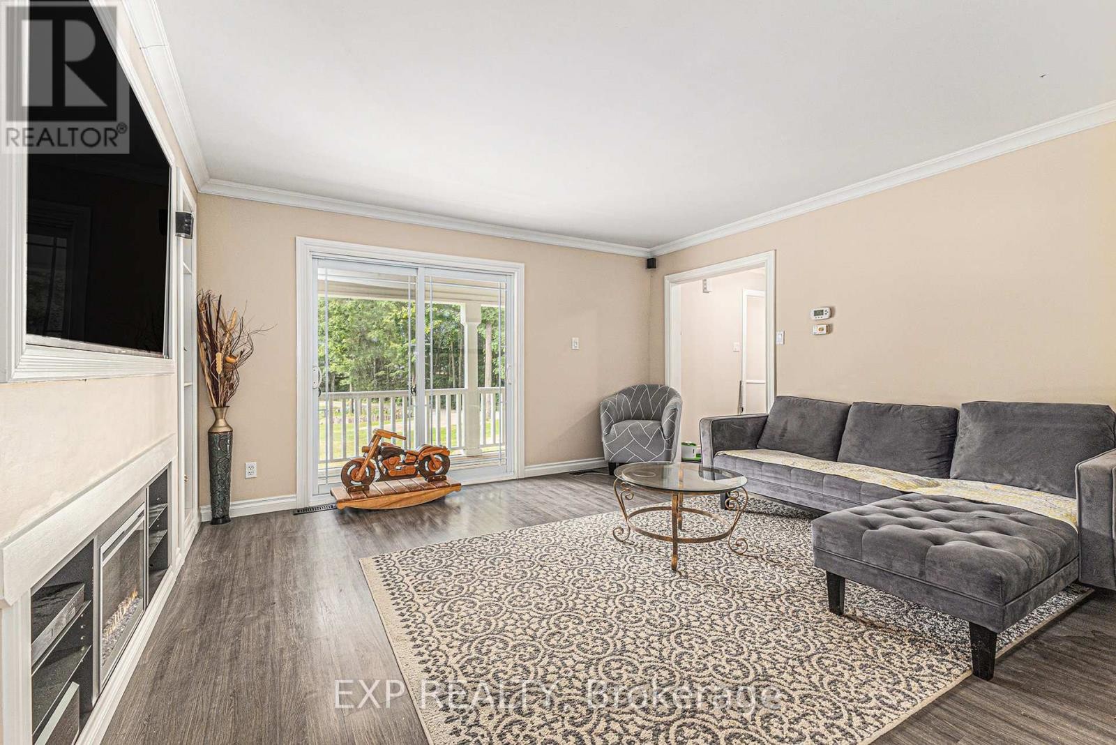 












502 BENNETT ROAD

,
North Grenville,




Ontario
K0G1J0


