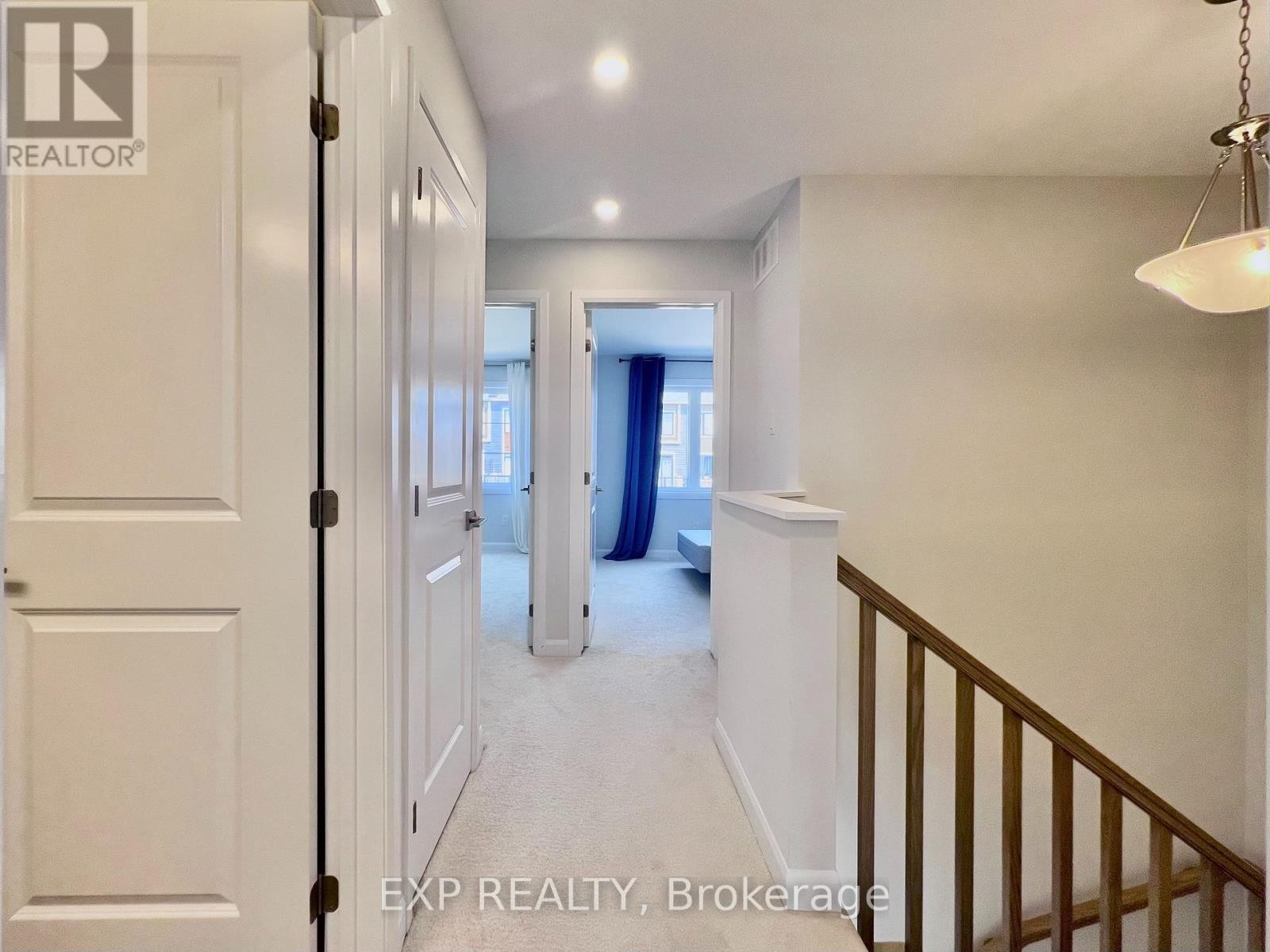 












343 RAHEEN COURT

,
Ottawa,




Ontario
K2J7C2


