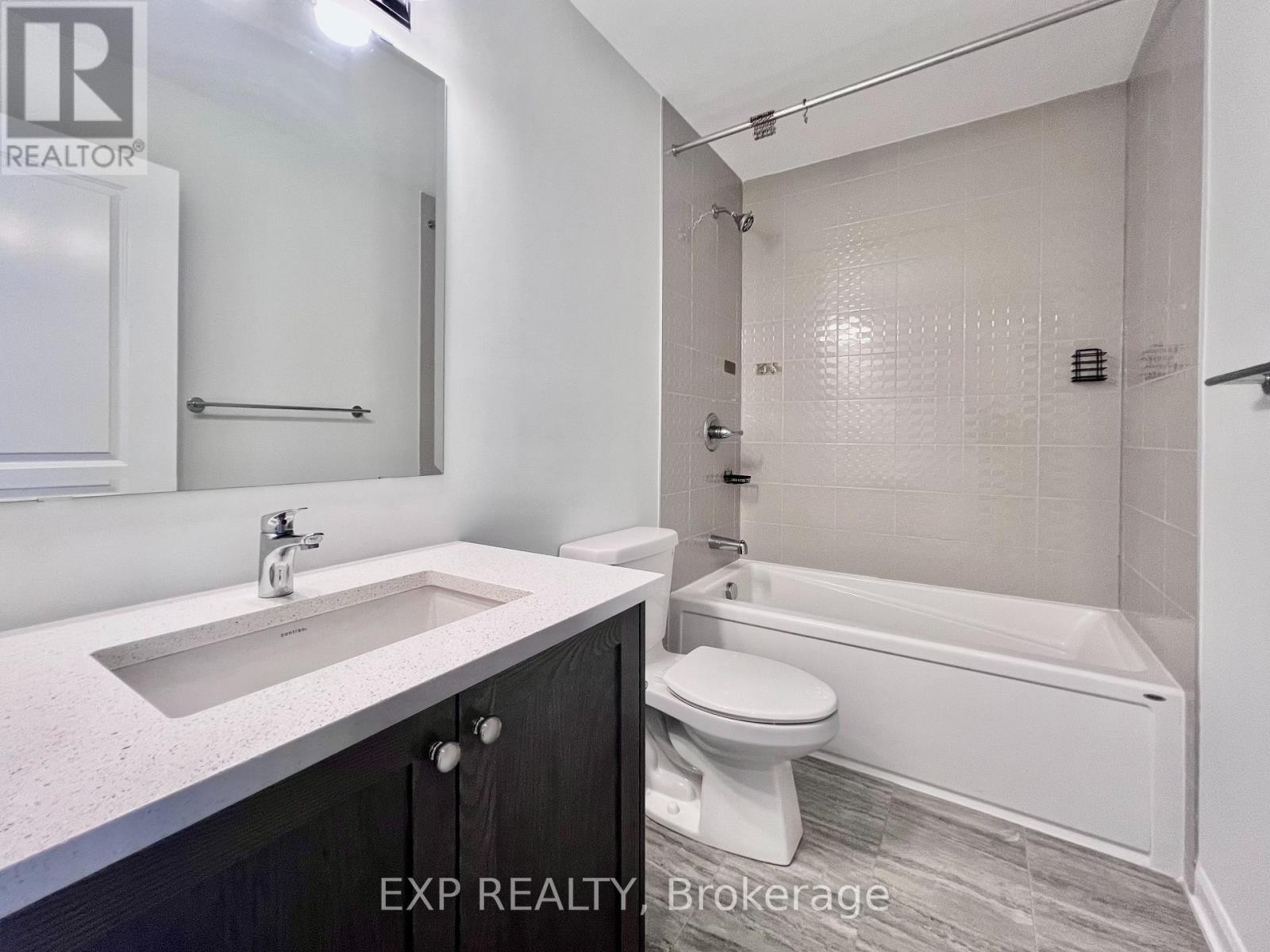 












343 RAHEEN COURT

,
Ottawa,




Ontario
K2J7C2

