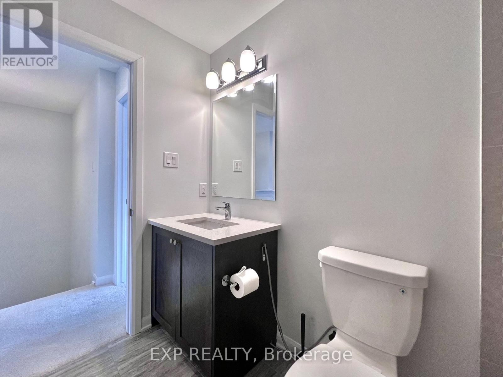 












343 RAHEEN COURT

,
Ottawa,




Ontario
K2J7C2

