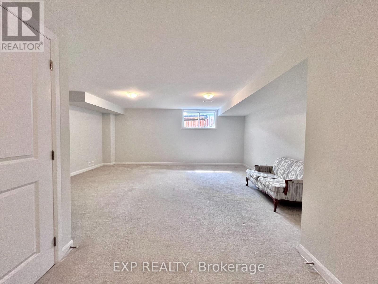 












343 RAHEEN COURT

,
Ottawa,




Ontario
K2J7C2

