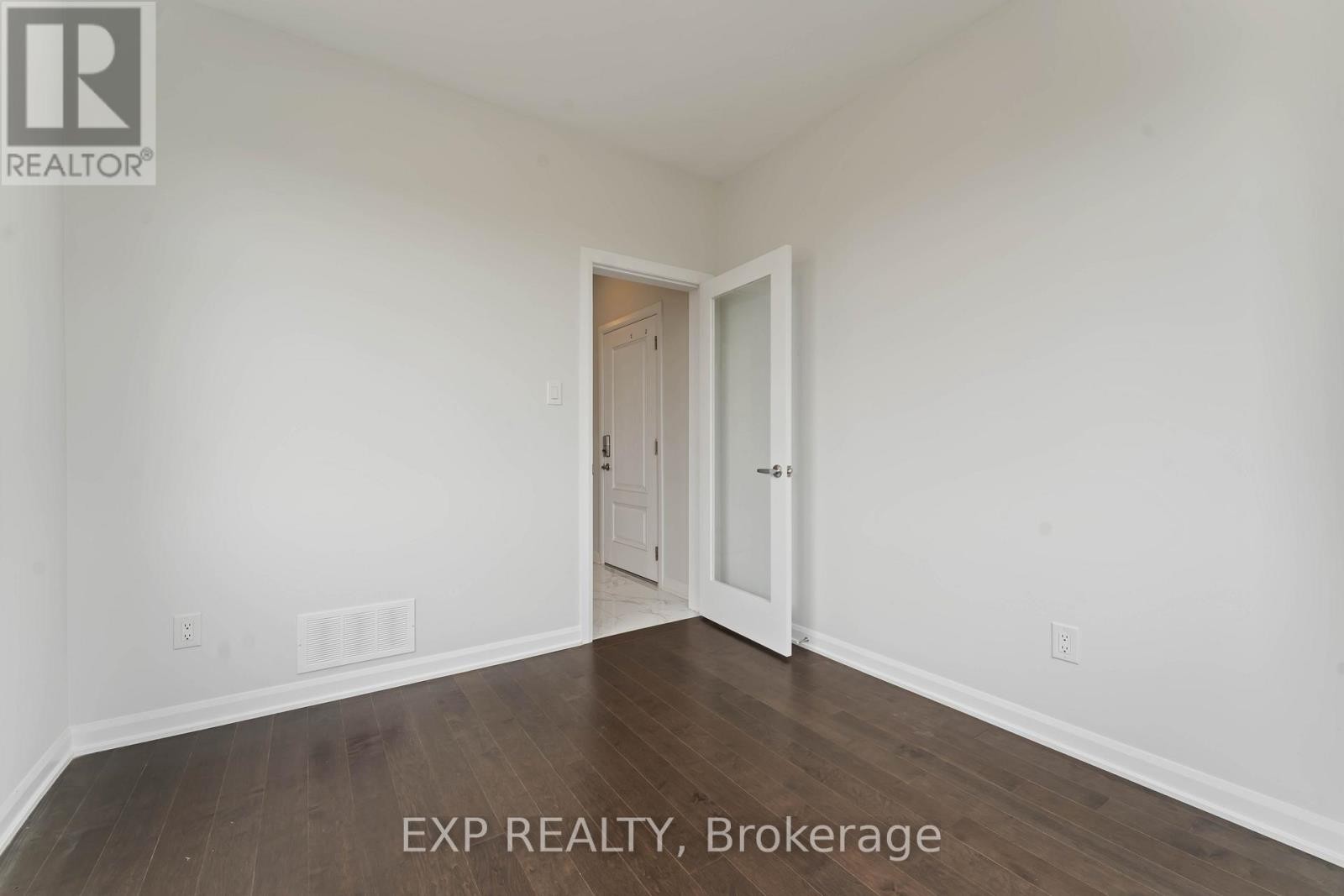 












729 DONERAILE WALK

,
Ottawa,




Ontario
K2J7B9

