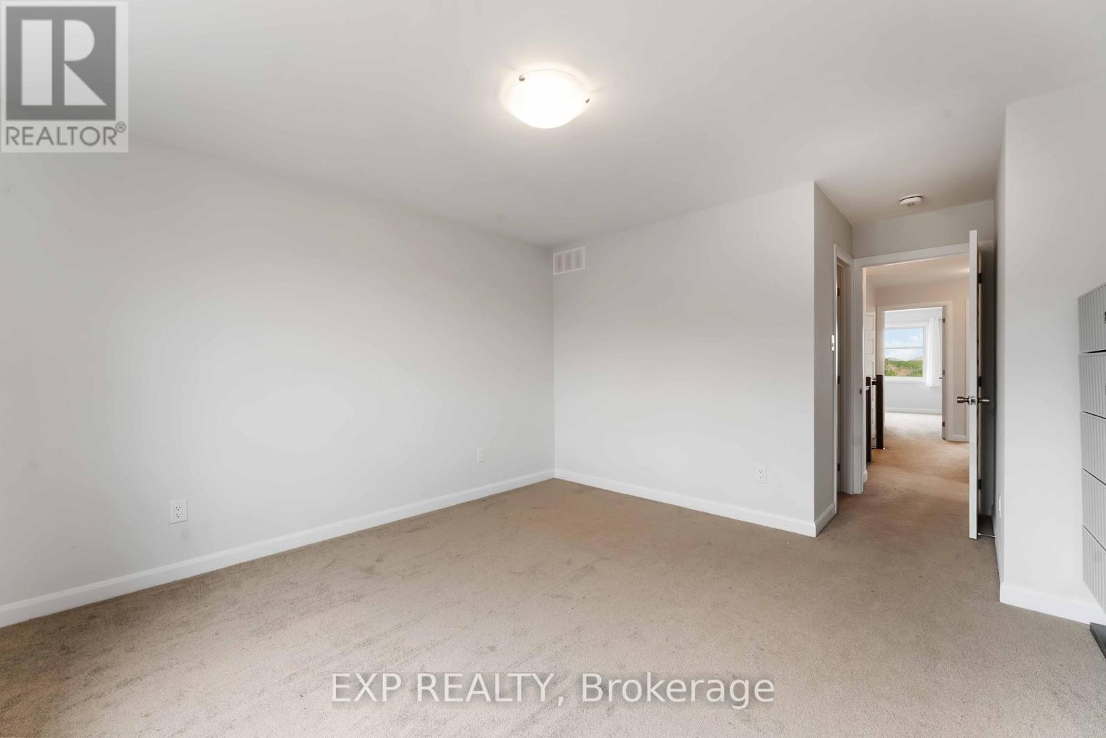 












729 DONERAILE WALK

,
Ottawa,




Ontario
K2J7B9

