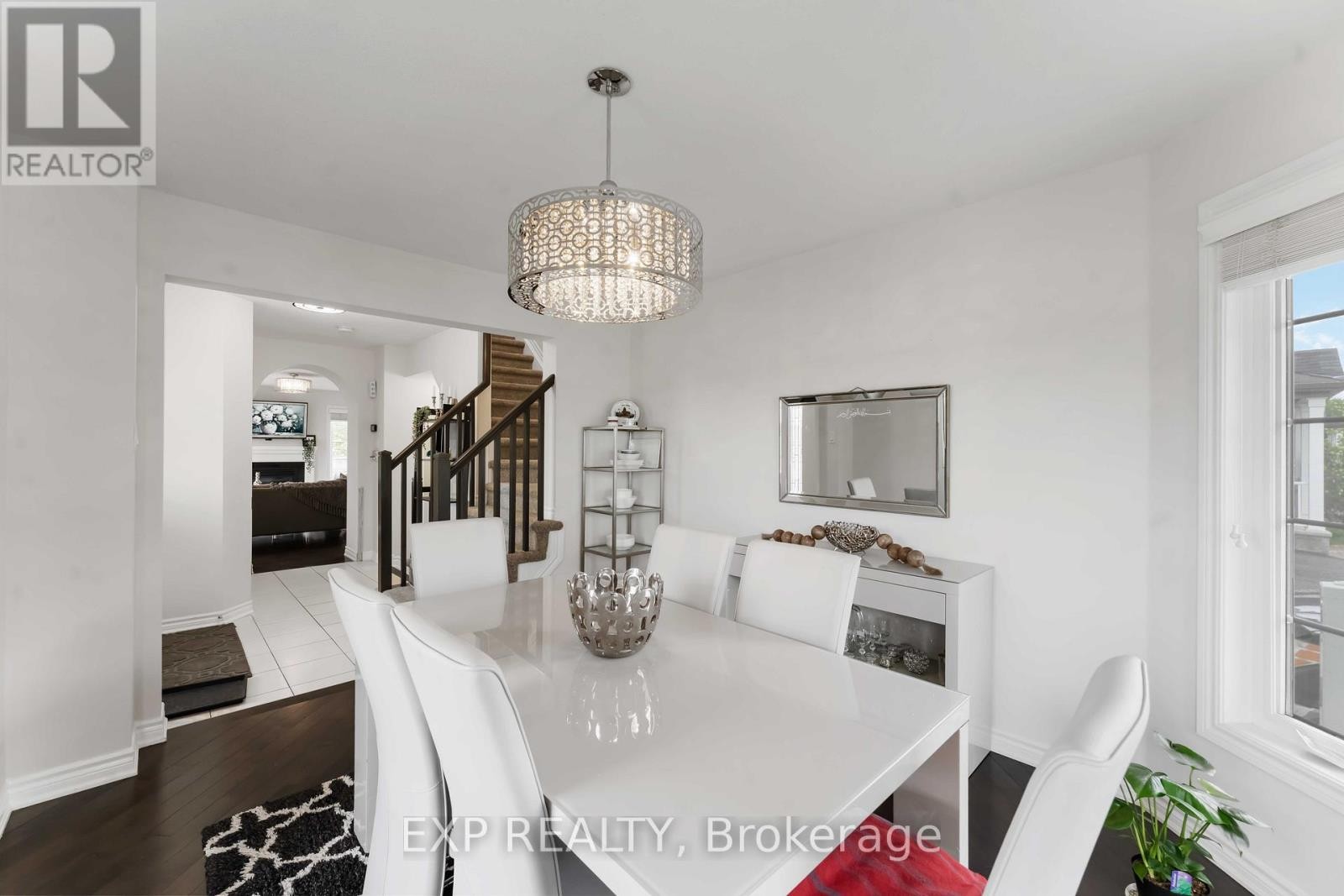 












226 PAR-LA-VILLE CIRCLE

,
Ottawa,




Ontario
K2S0T6

