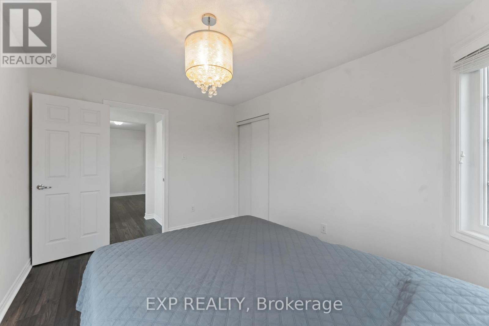 












226 PAR-LA-VILLE CIRCLE

,
Ottawa,




Ontario
K2S0T6


